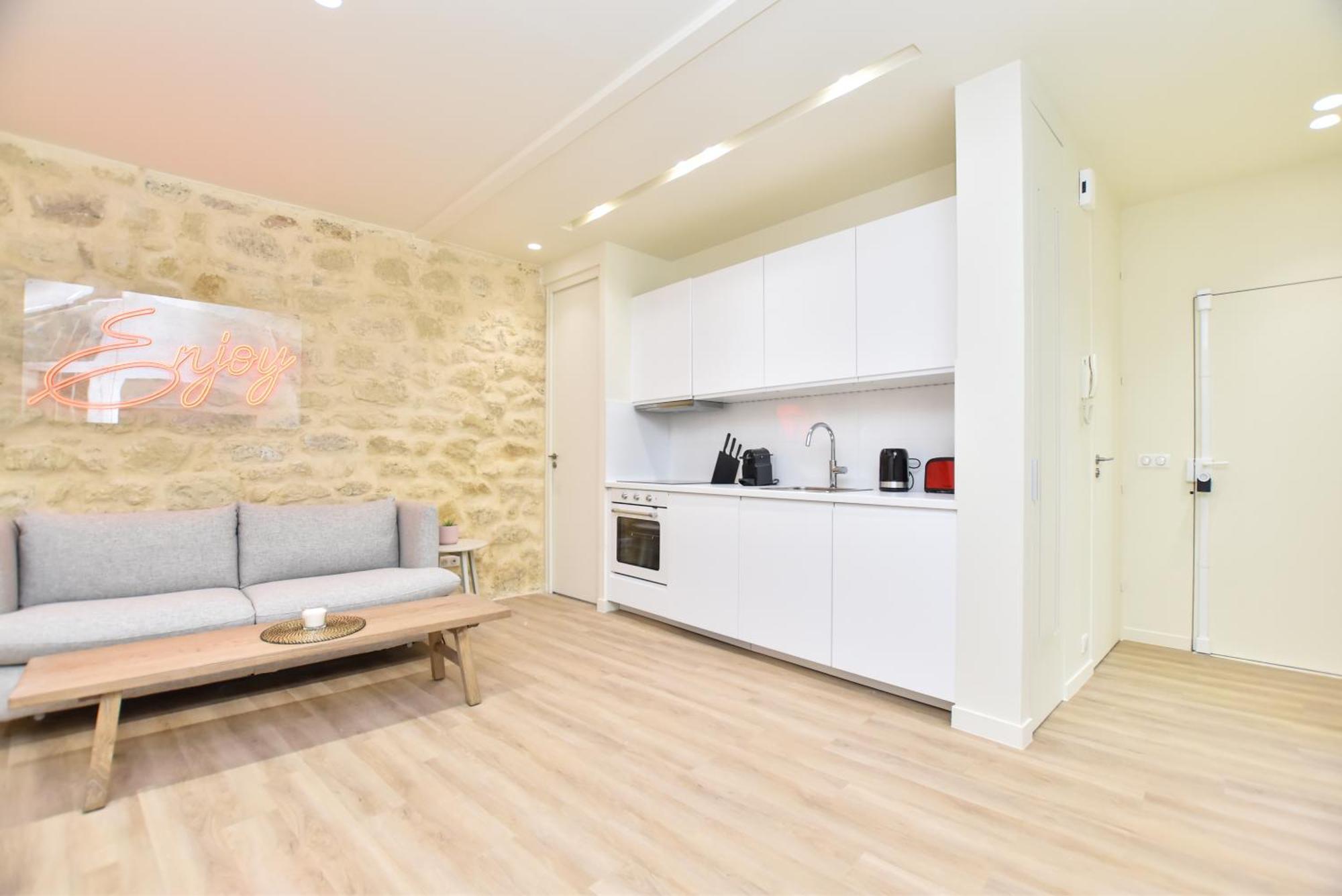 Spacious - 3br-8p - Moulin Rouge Apartamento