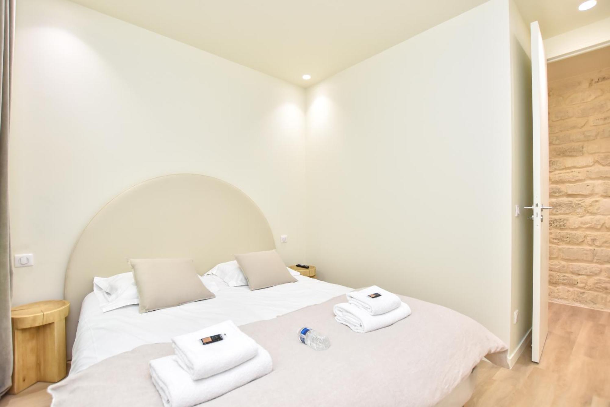 Appartement Spacious - 3br-8p - Moulin Rouge